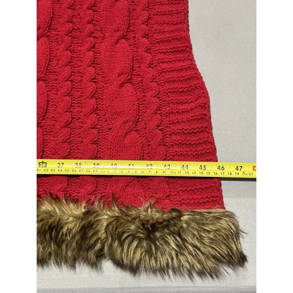 Pier 1 Imports Red Cable Knit Throw Blanket Faux Fur Trim 60” x 47”